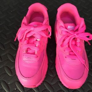 Hot Pink Girls (Toddler 12) Nike Air MAX